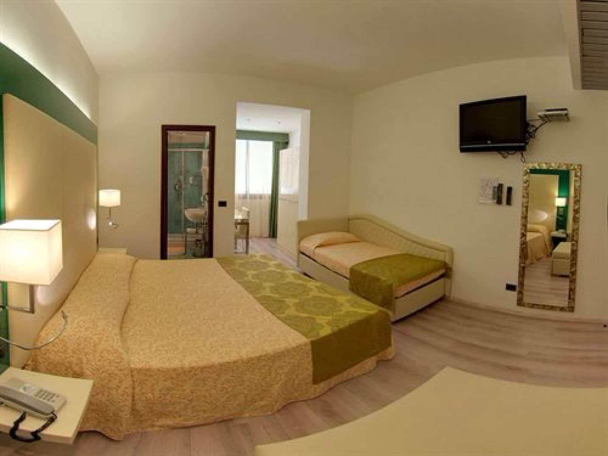 Green Park Hotel Peschiera del Garda Buitenkant foto