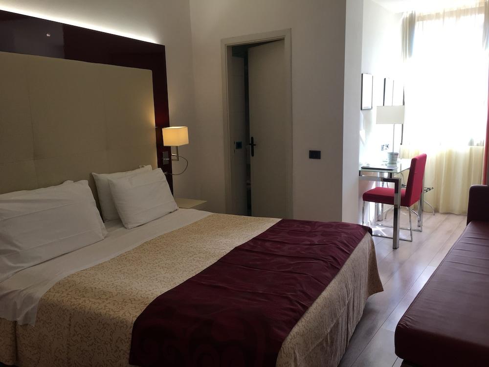 Green Park Hotel Peschiera del Garda Buitenkant foto