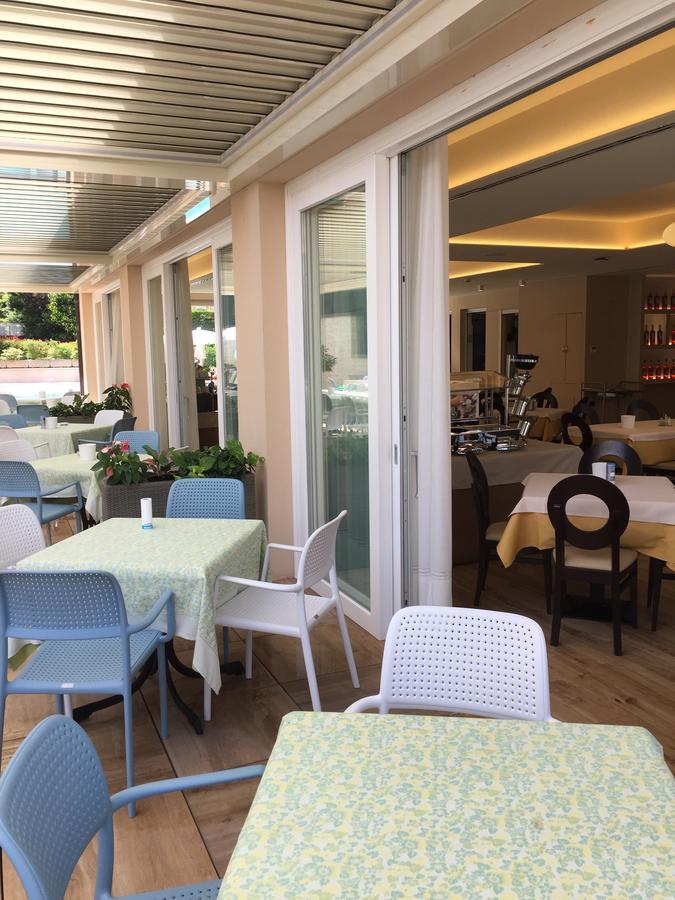Green Park Hotel Peschiera del Garda Buitenkant foto